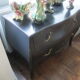 Commode baroque galbée noire style Louis XV