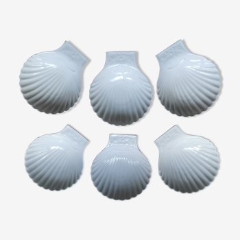 Apilco white porcelain scallops