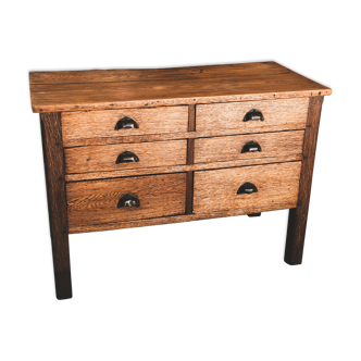 Commode