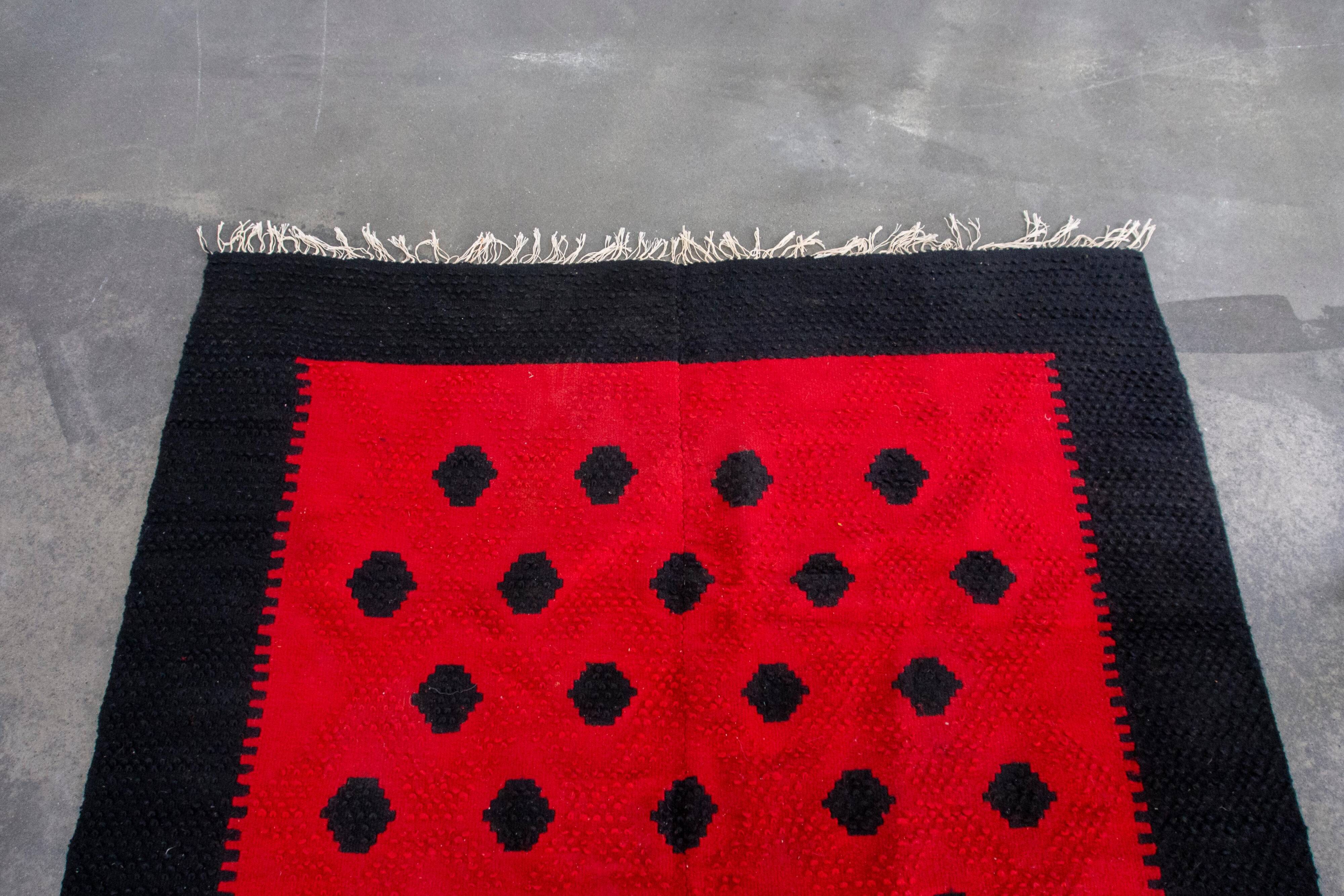 Modern Mid-Century Kilim Rug Handwoven Yugoslavia 1960s