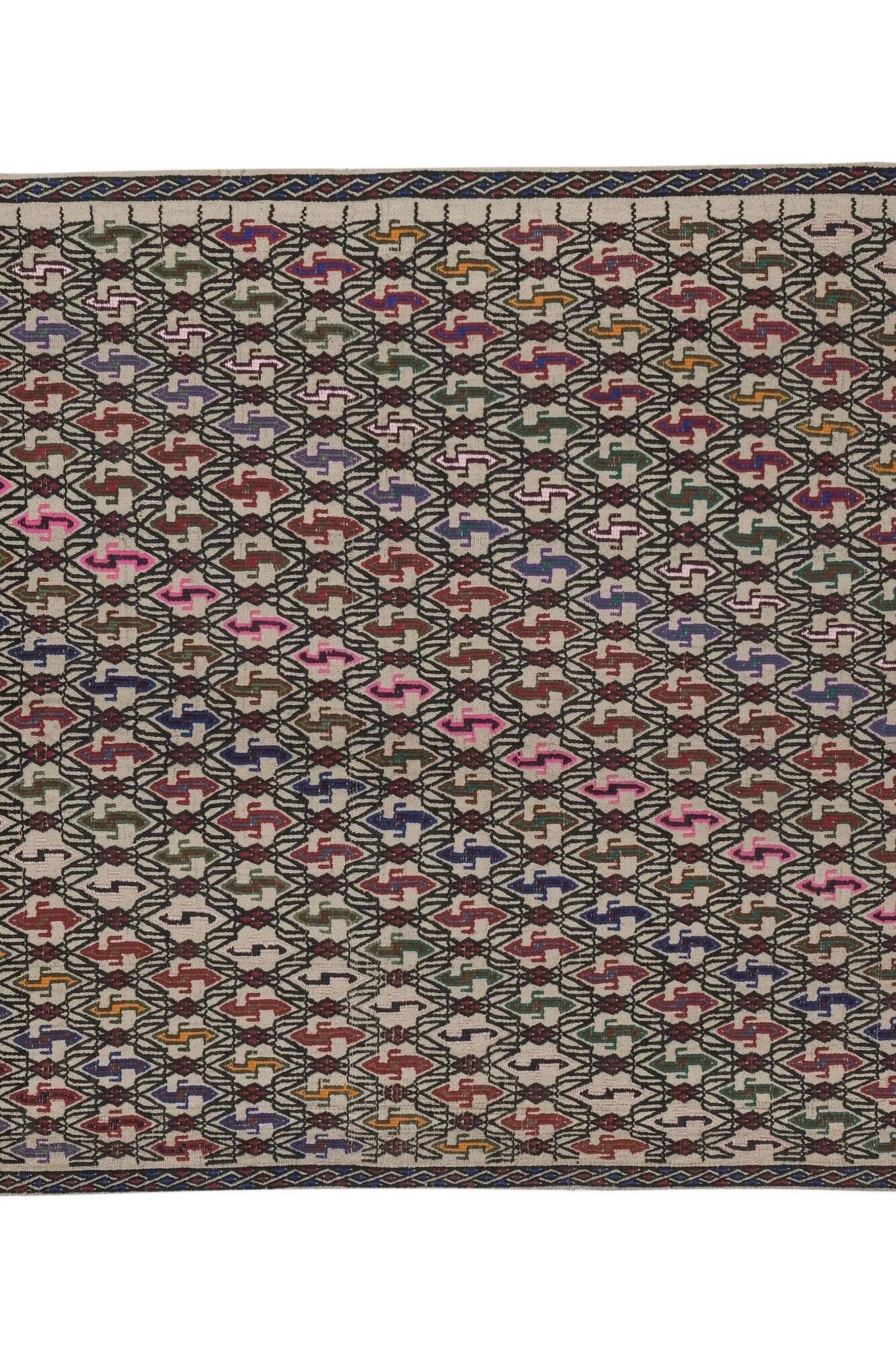 Vintage Turkish kilim, handwoven, 115x153 cm.