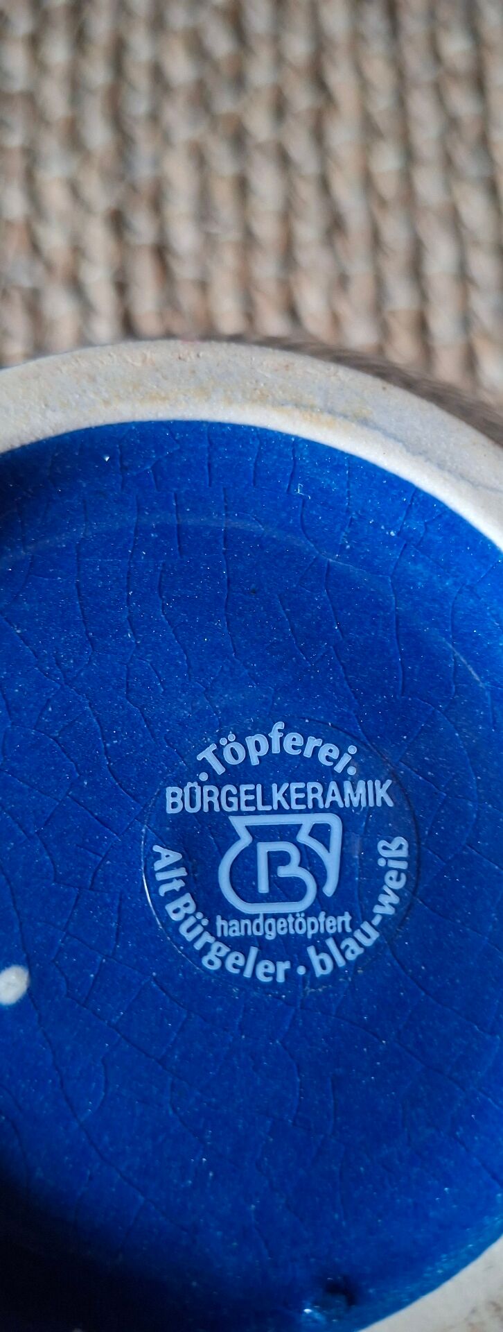 Pichet en ceramique bleue Topferei