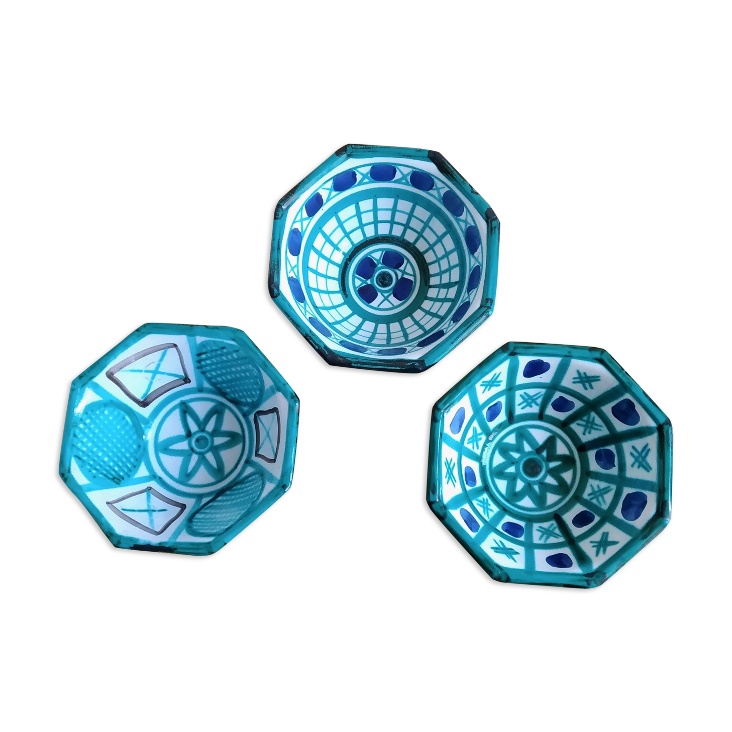 3 Robert Picault cups