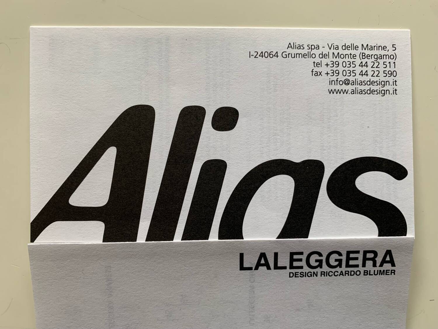 Chair LALEGGERA fabrication ALIAS.