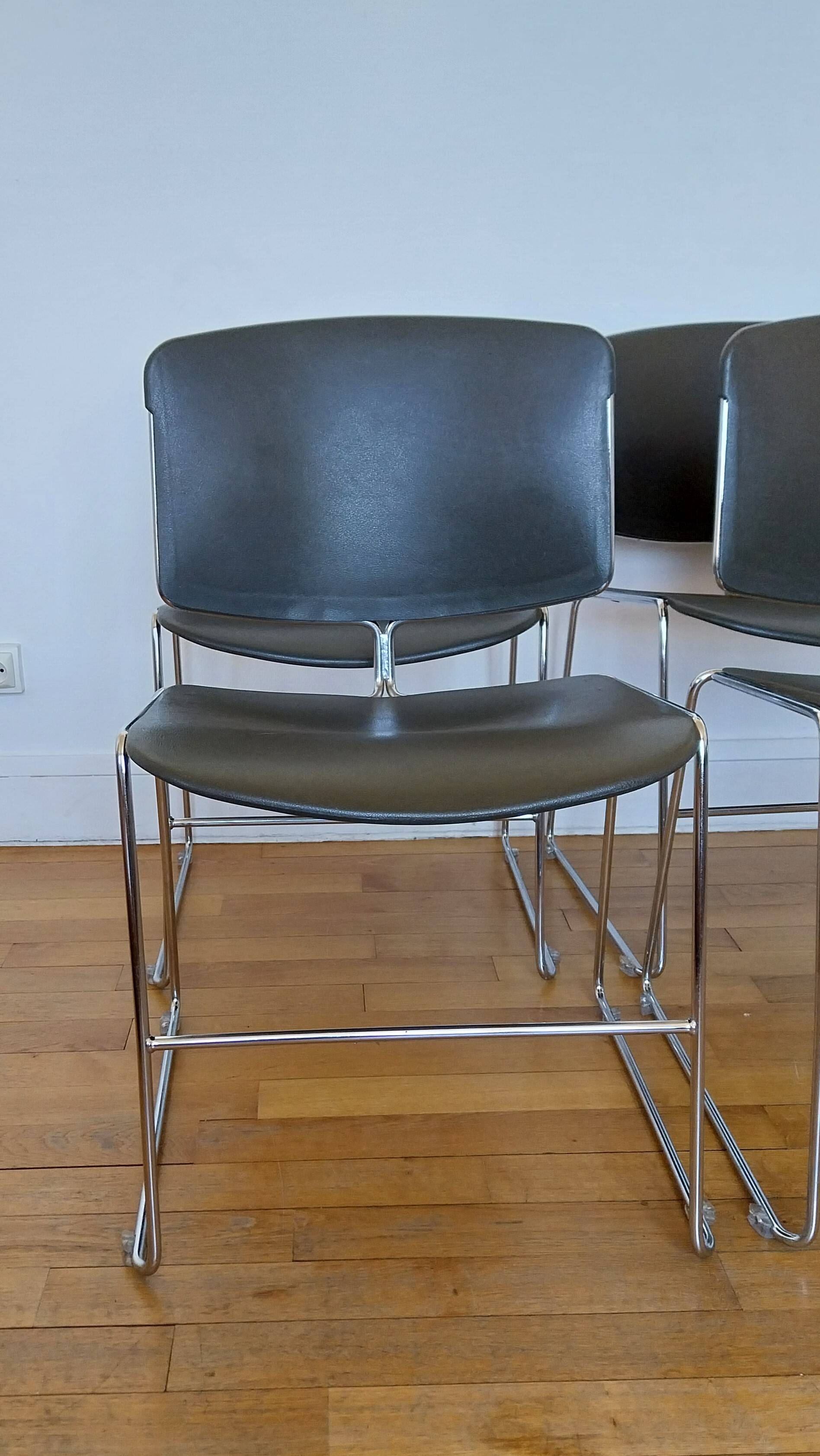 6 Max Stacker designer chairs for Steelcase