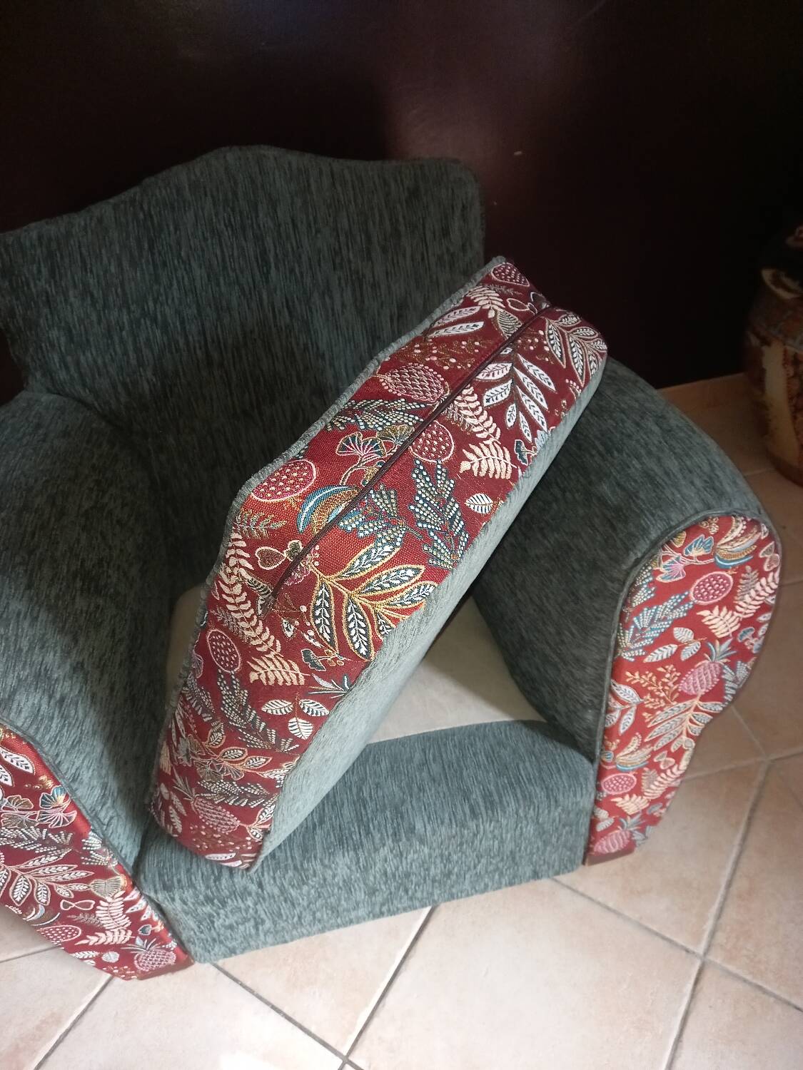 Restored vintage armchair from the 1940s-50s – provenance Nadia Barentin