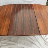 Scandinavian round table with extension