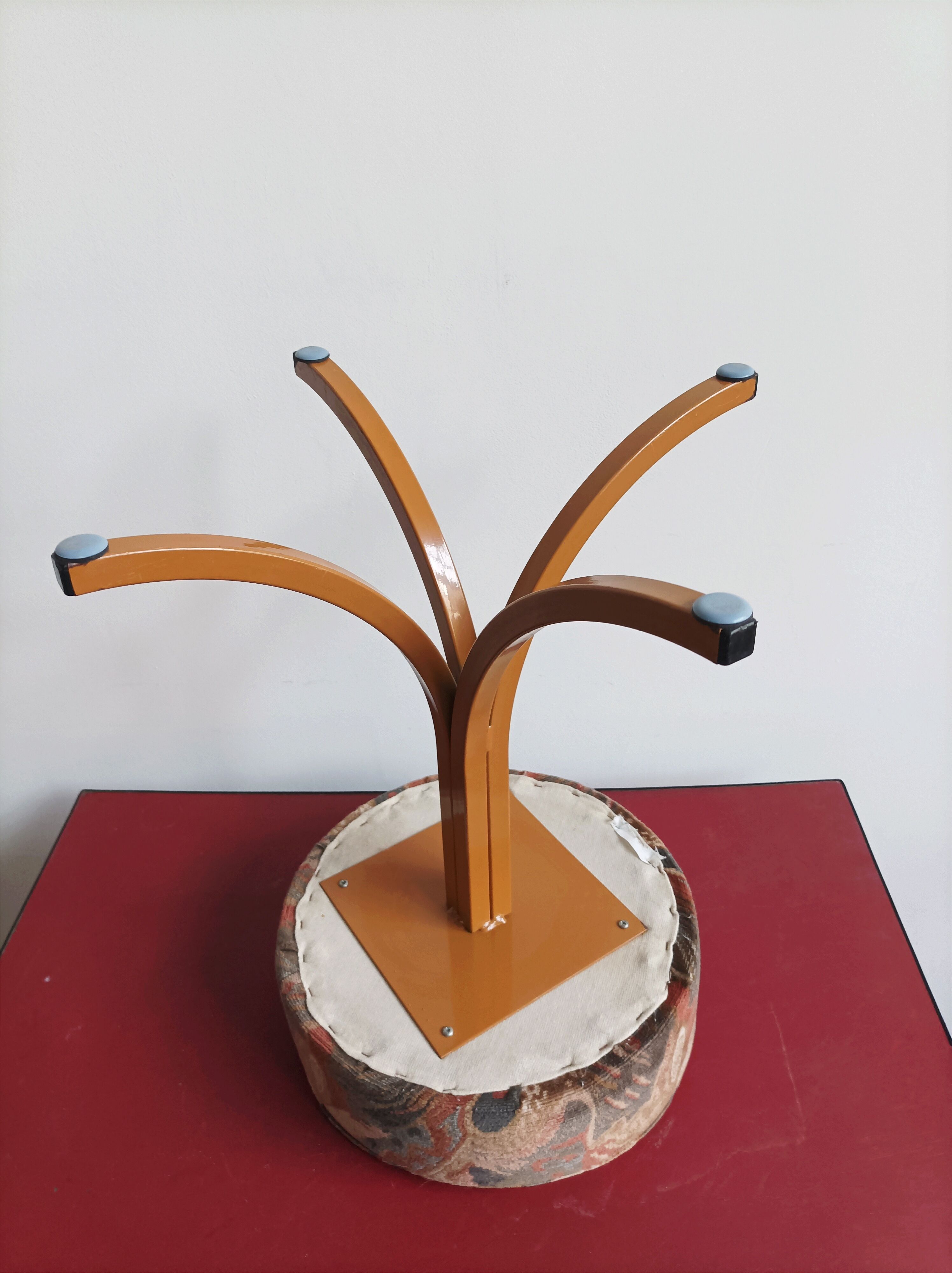 Star base stool with lacquered metal and vintage velvet seat