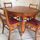 Table de salle a manger  4 chaises et 2 allonges