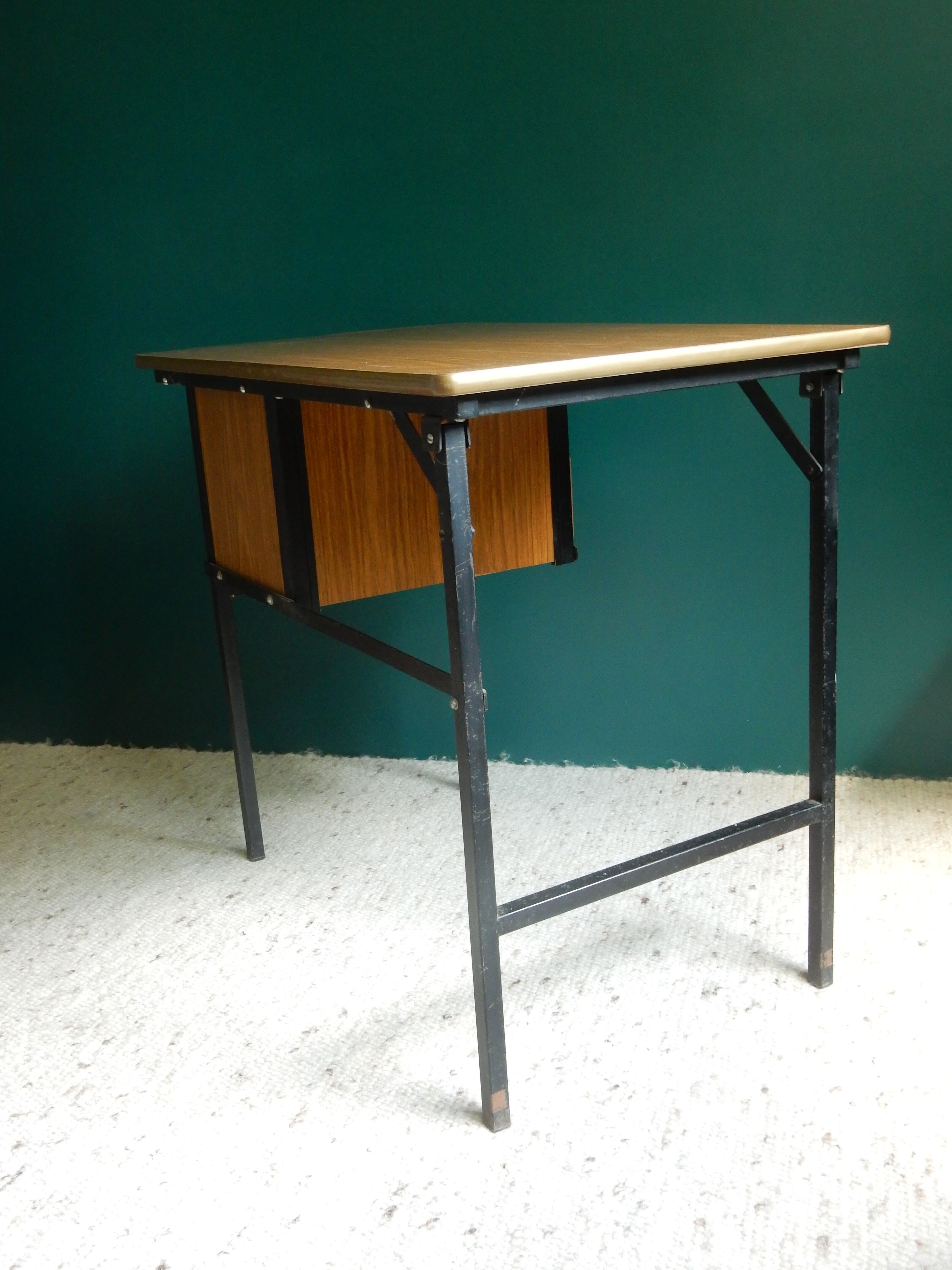 Office child formica brown