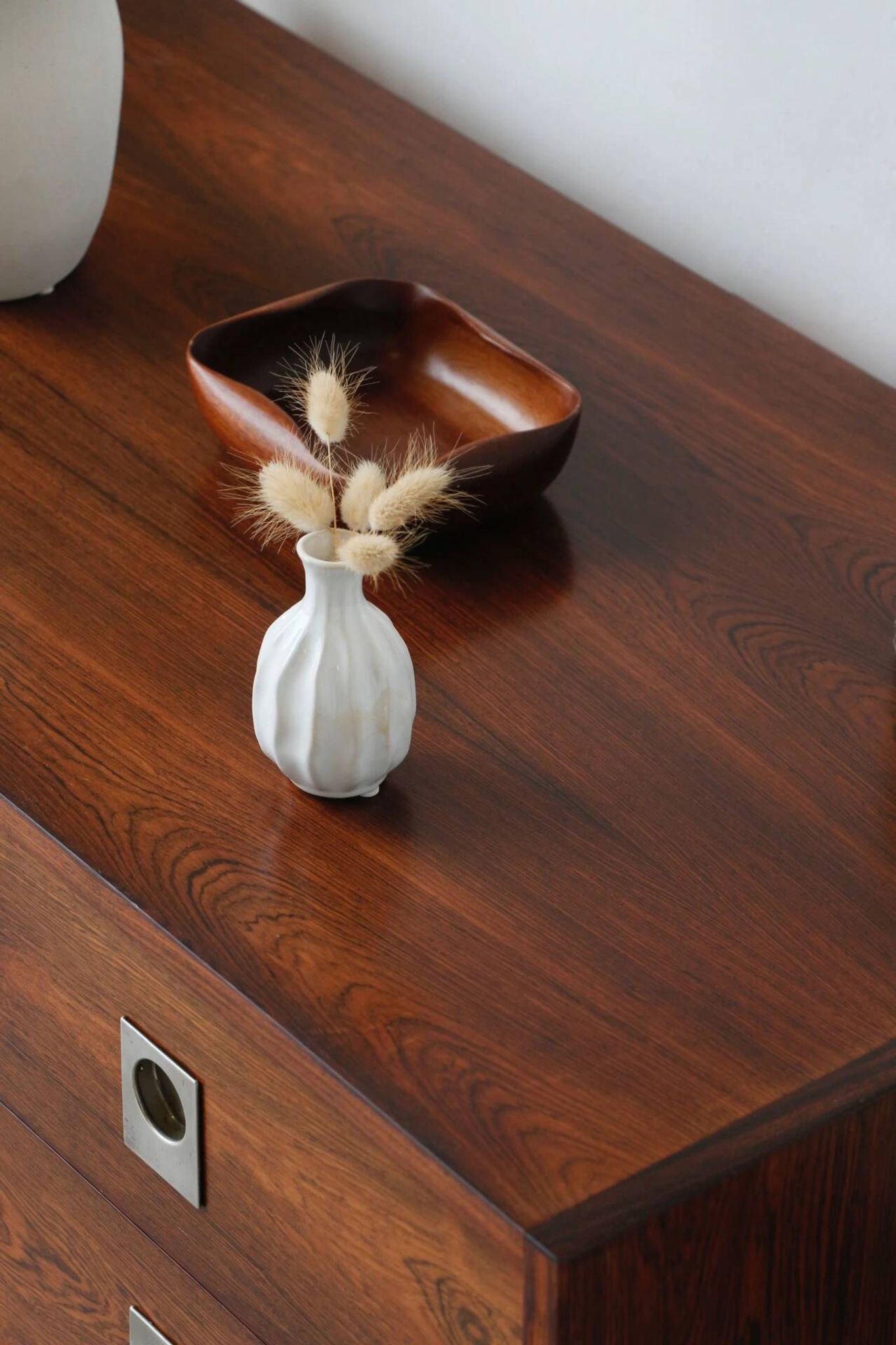 Scandinavian chest of drawers in rosewood | Vintage 1960