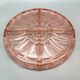 Beau plat rose avec 4 compartiments en verre pressé vintage