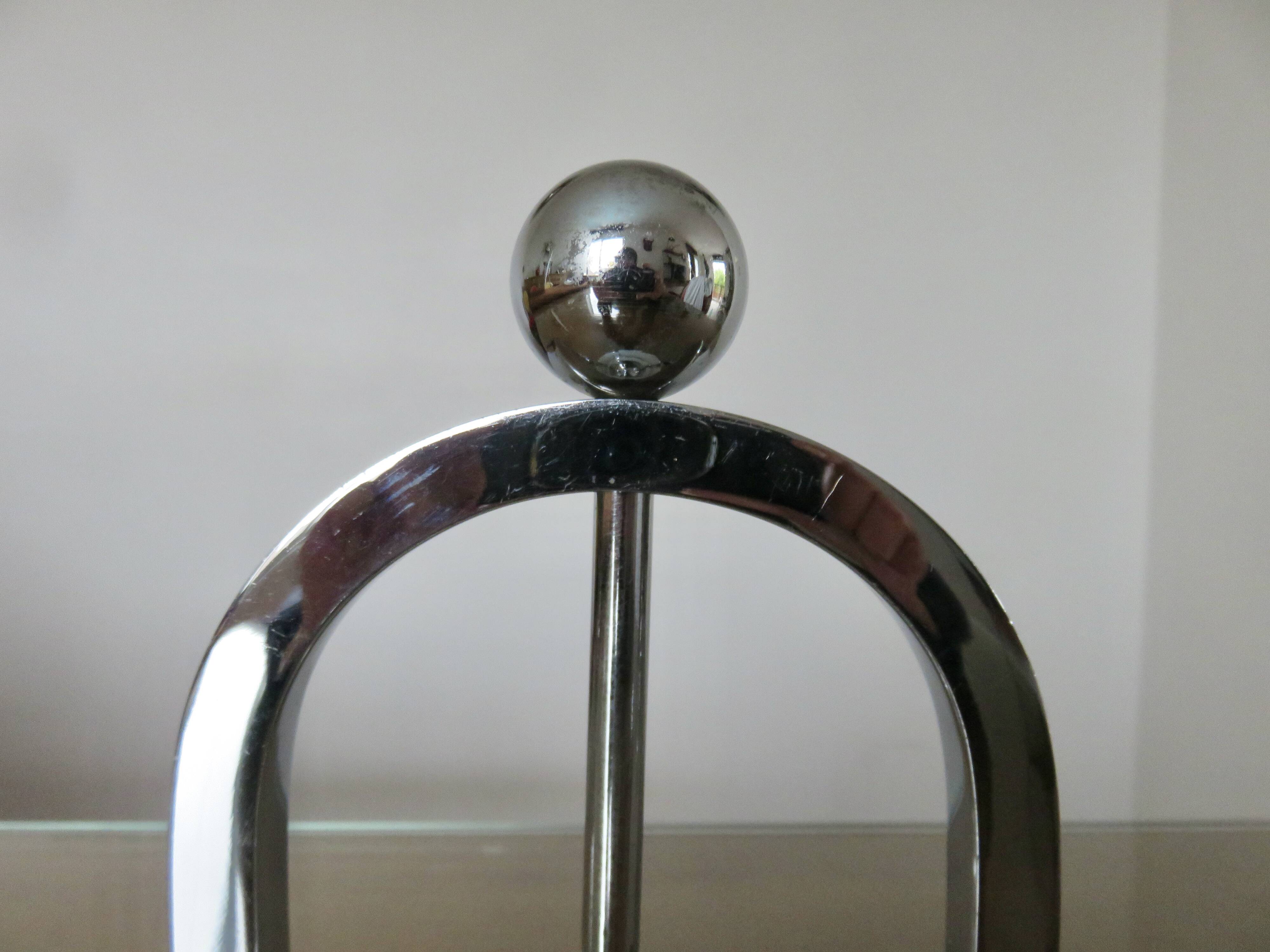 Art deco citrus press in chrome-plated brass 1930s 40s