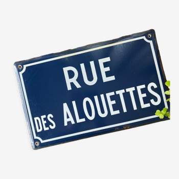 Enamelled plaque "Rue des alouettes"