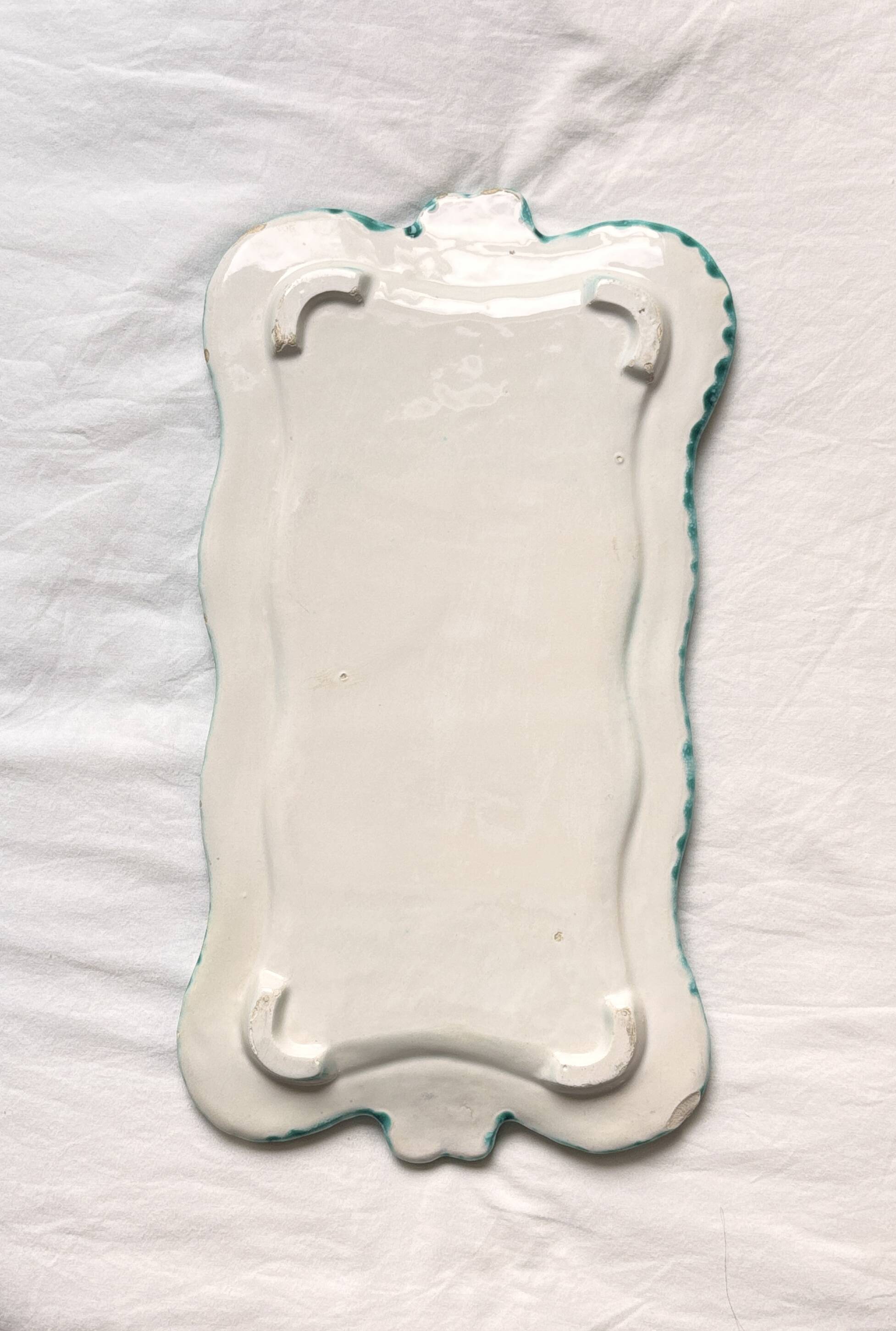 Green ceramic cake dish