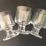 10 verres à vin en cristal