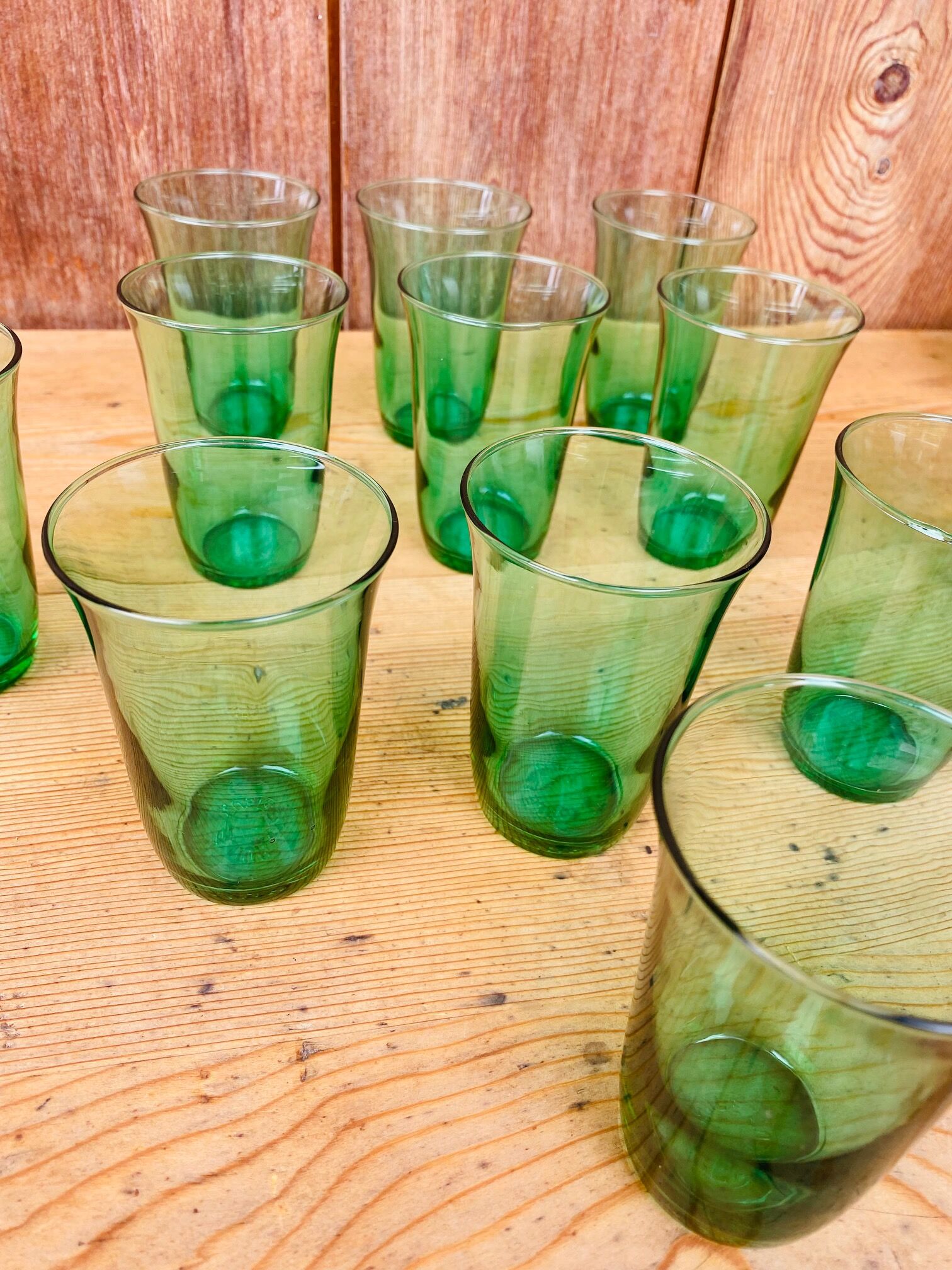 Set of 12 glasses green 'mint' vintage Lesieur 70s.