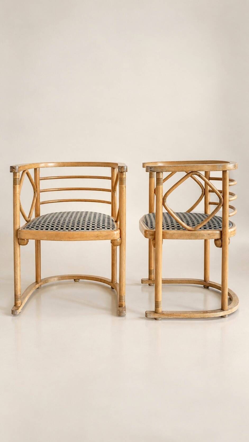 Set of 2 FLEDERMAUS chairs Mundus Vienna Austria, J.&J. Kohn - Josef Hoffmann