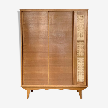 Armoire penderie vintage chêne et cannage