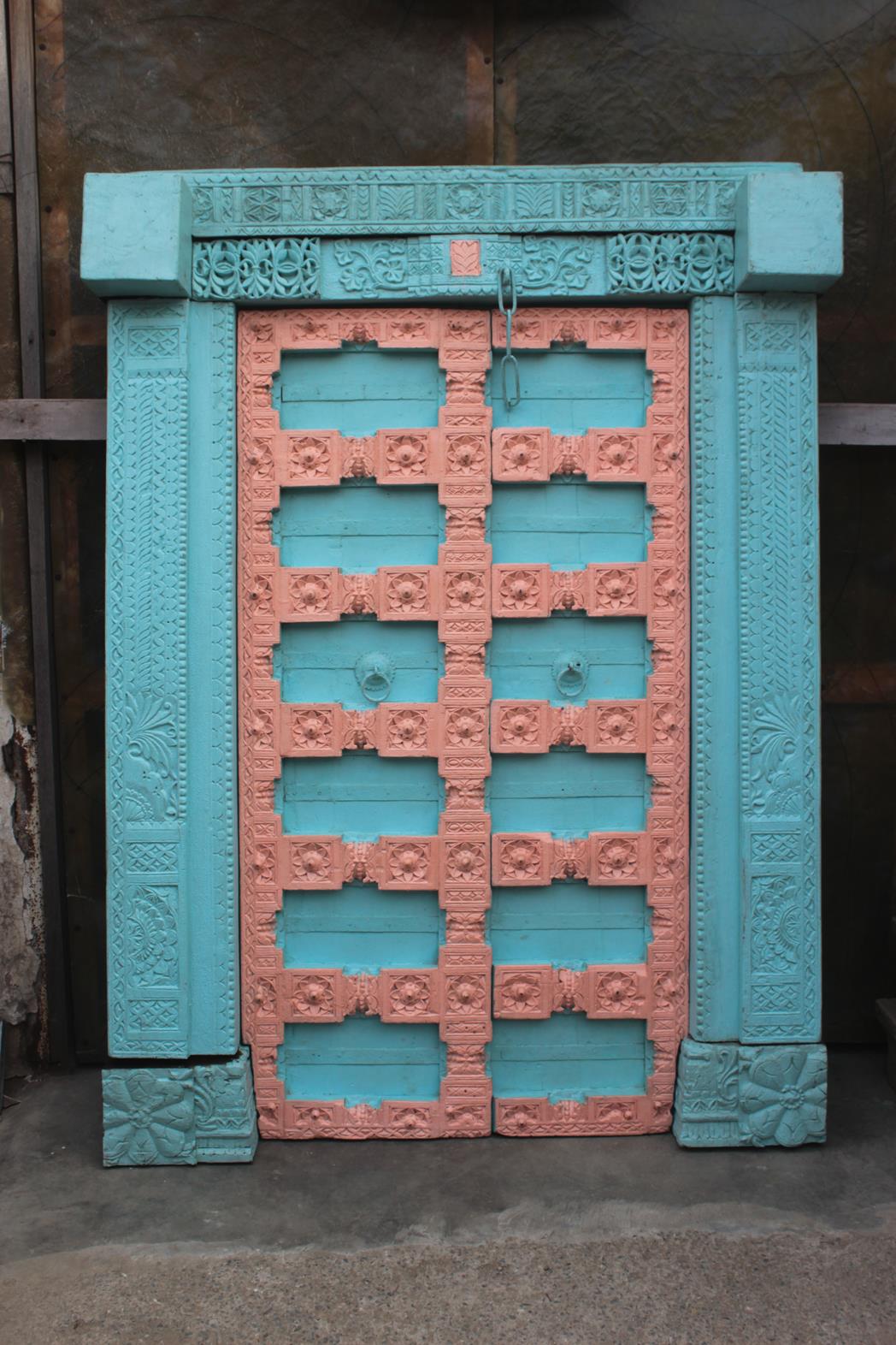 Old Indian door in old teak, piece and patina of origin