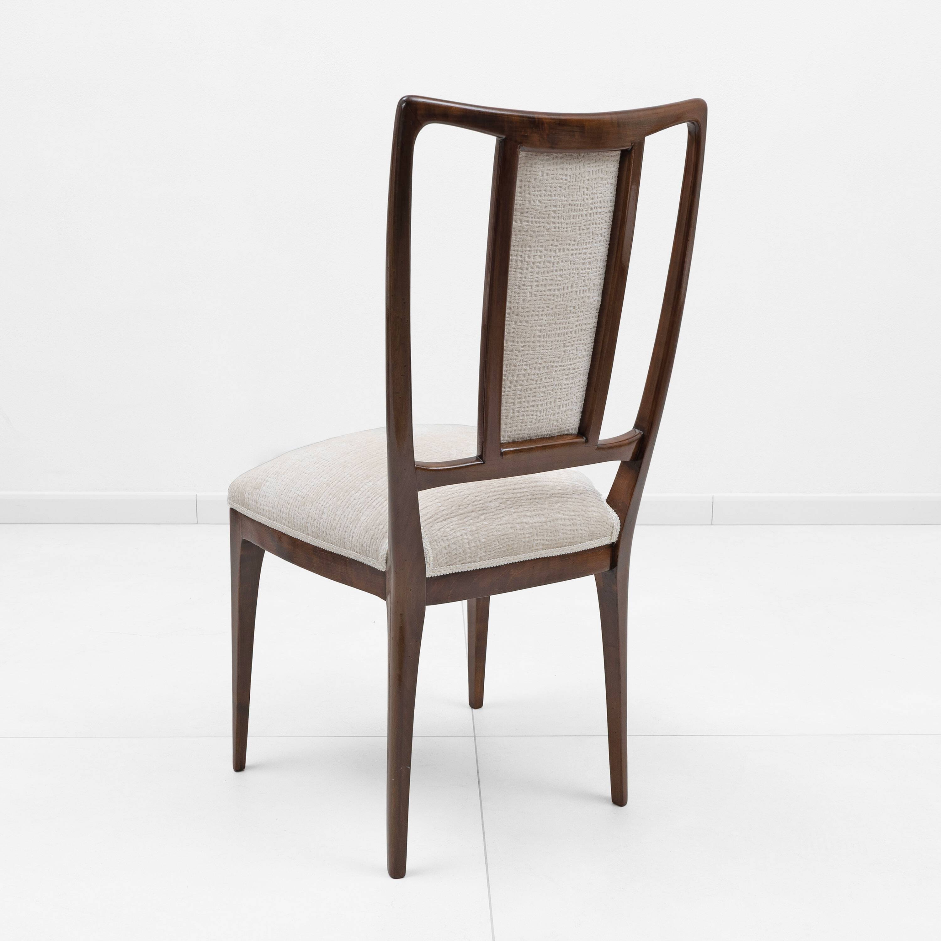 Set of 8 Osvaldo Borsani Mid-Century Modern Italian Bouclè Dining Chairs,50