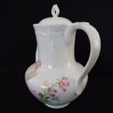 Pouring coffee pot, made of Limoges porcelain, Goumot Labesse (A565)