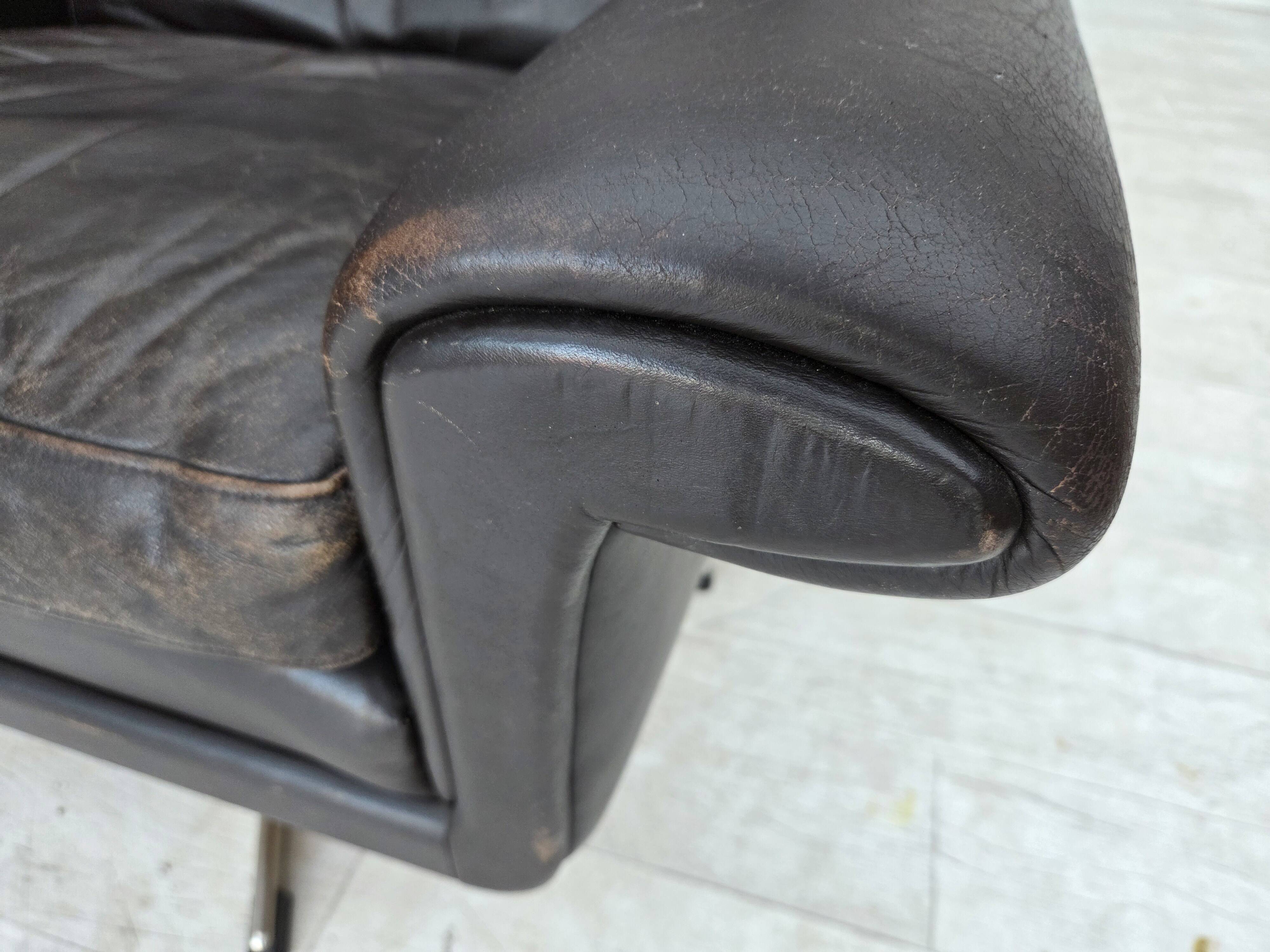 1960s, Danish swivel armchair by Aage Christensen, leather.