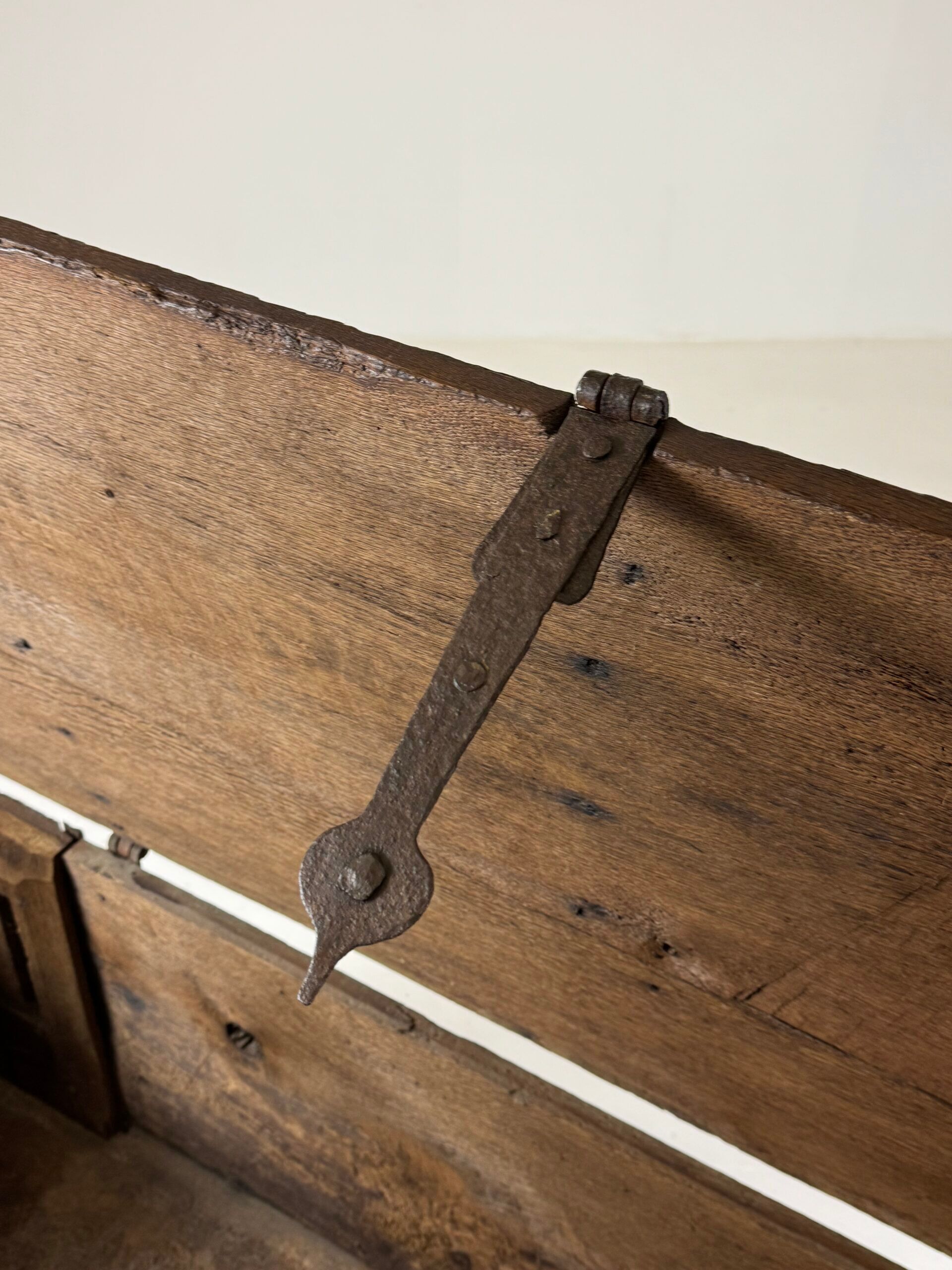 Stollentruhe chest 17th century