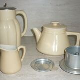 Coffee maker, teapot