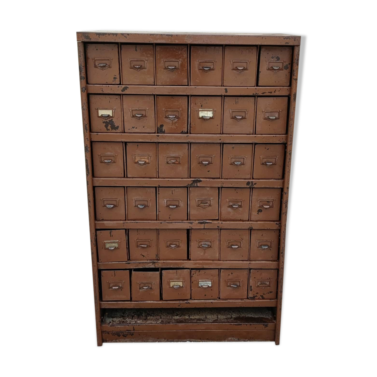 Industrial trade cabinet with drawers