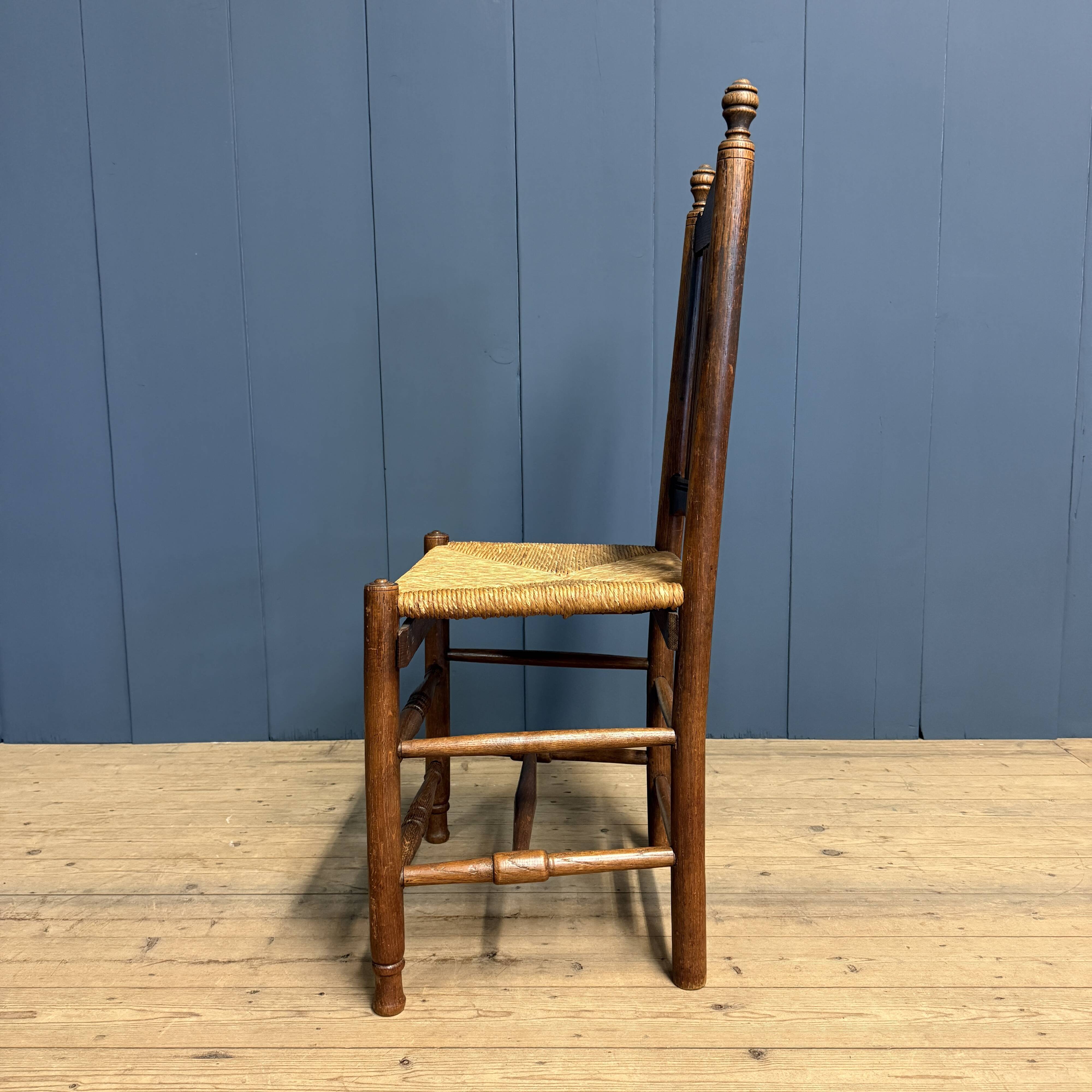 Dutch chair in oak with a straw seat