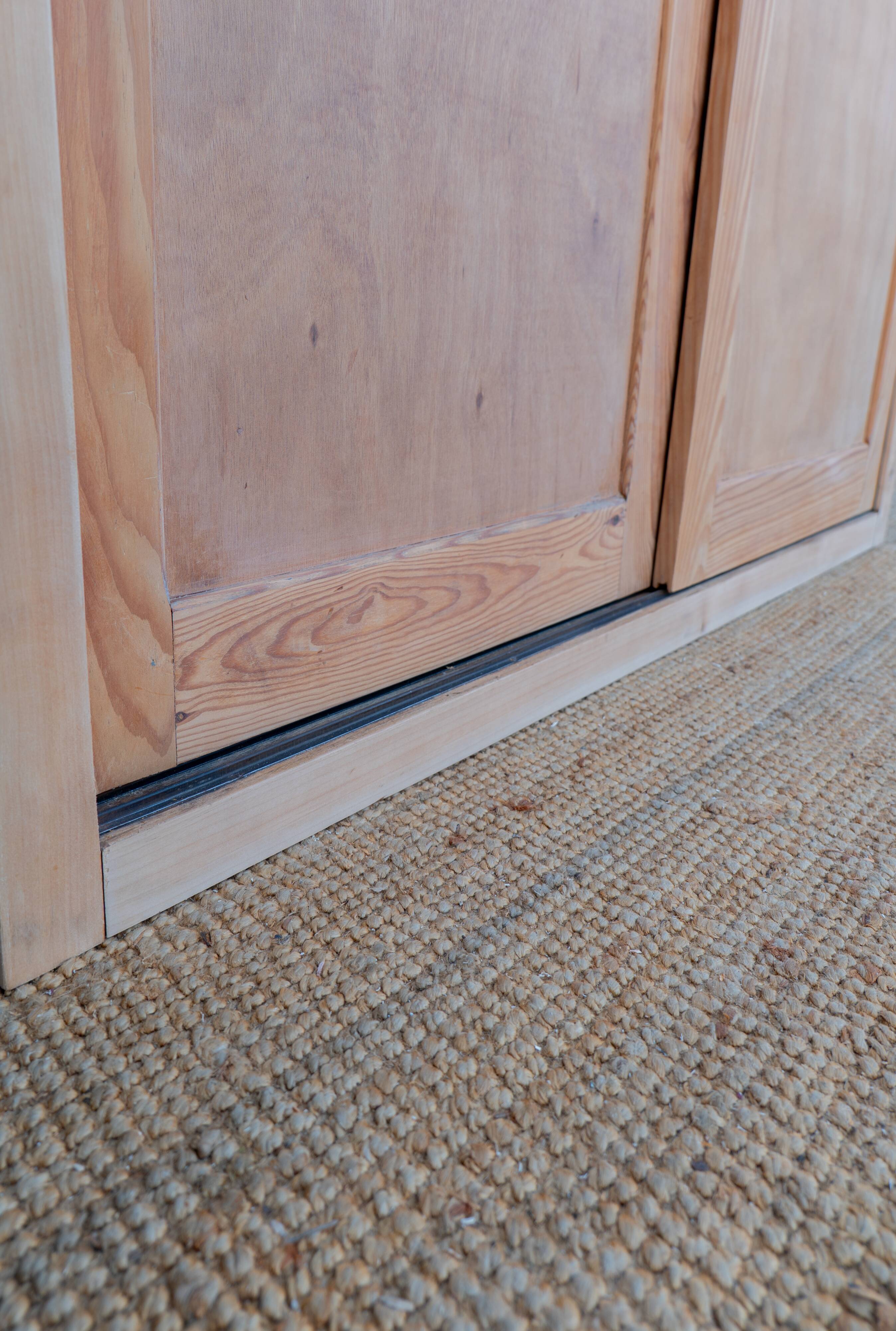 Sliding door wardrobe