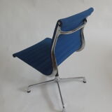 Eames EA 105 side chair