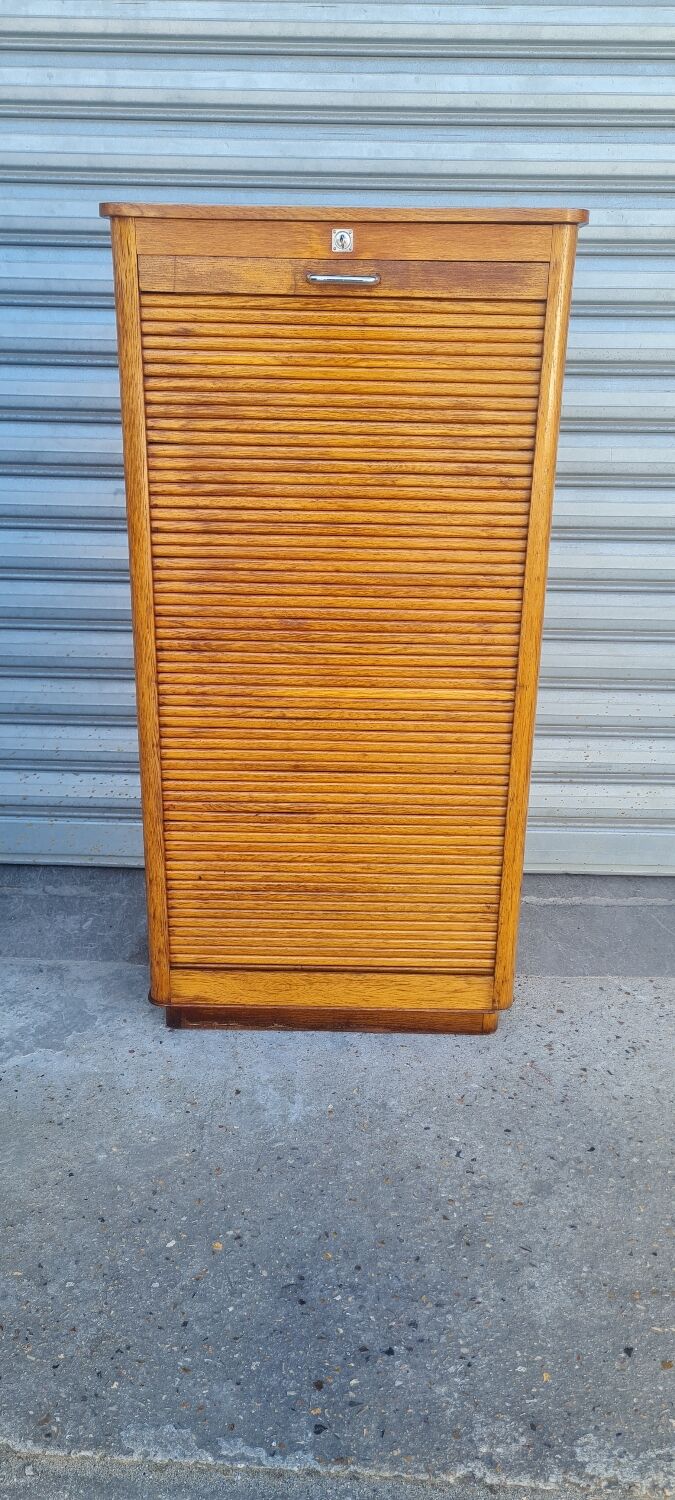 Notary binder cabinet