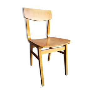 chaise produite par Riga