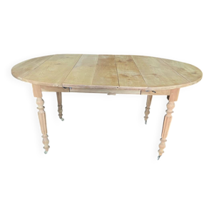 table ovale en bois brut