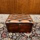 Chesterfield ottoman slipperbox