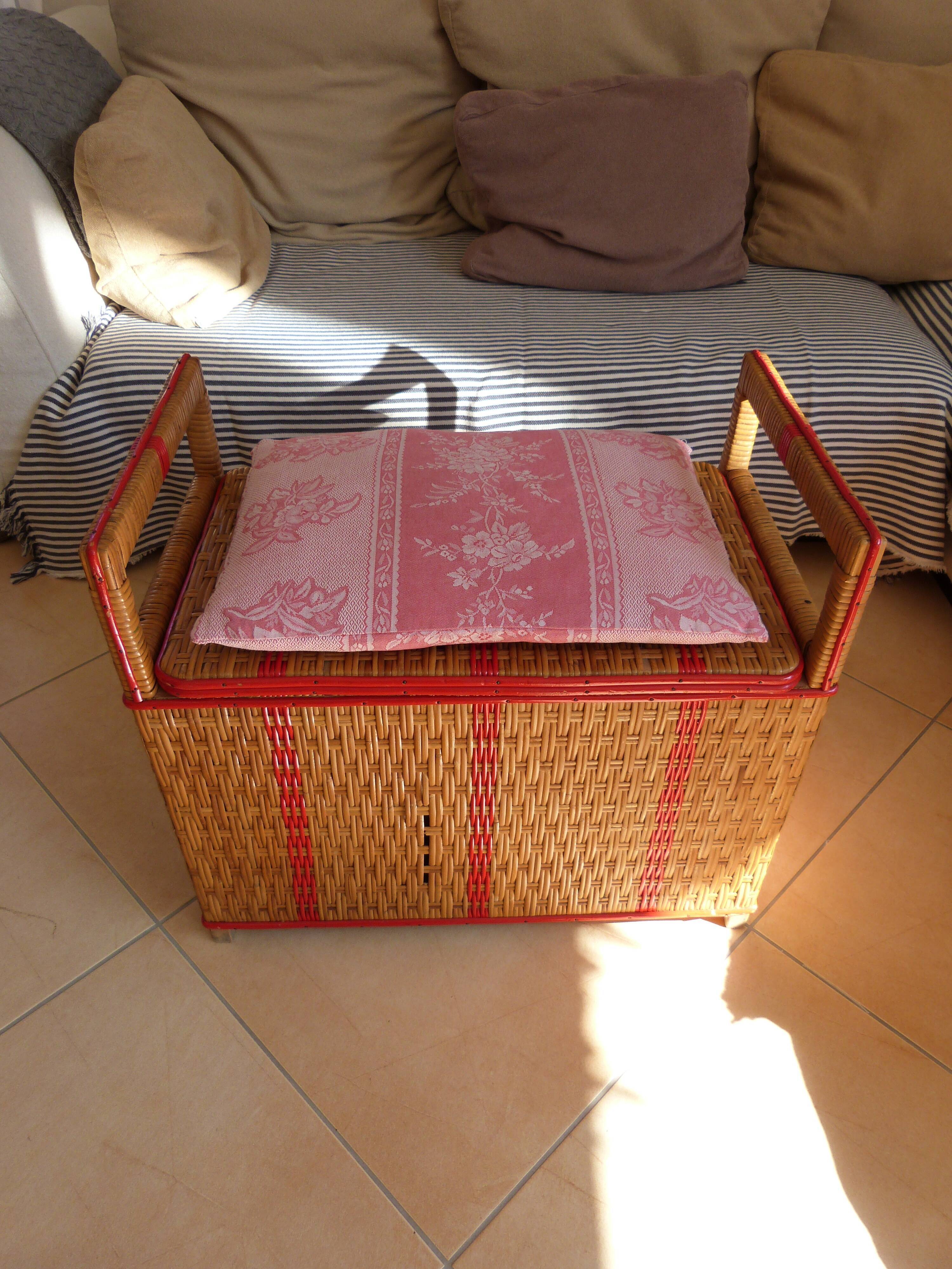Coffre à jouets enfant vintage