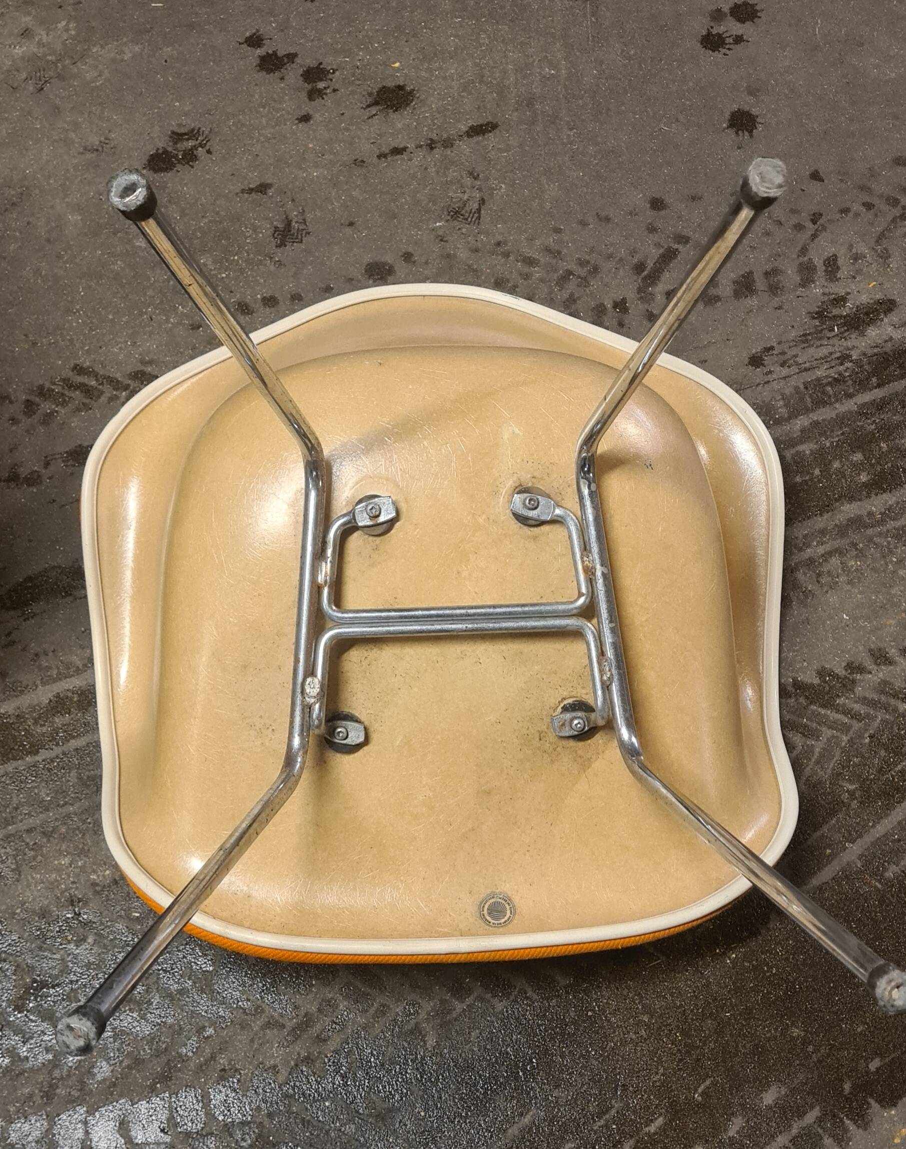 Pair of DAX Eames armchairs for Herman Miller