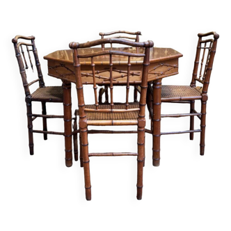 Ensemble table et 4 chaises en bois effet bambou