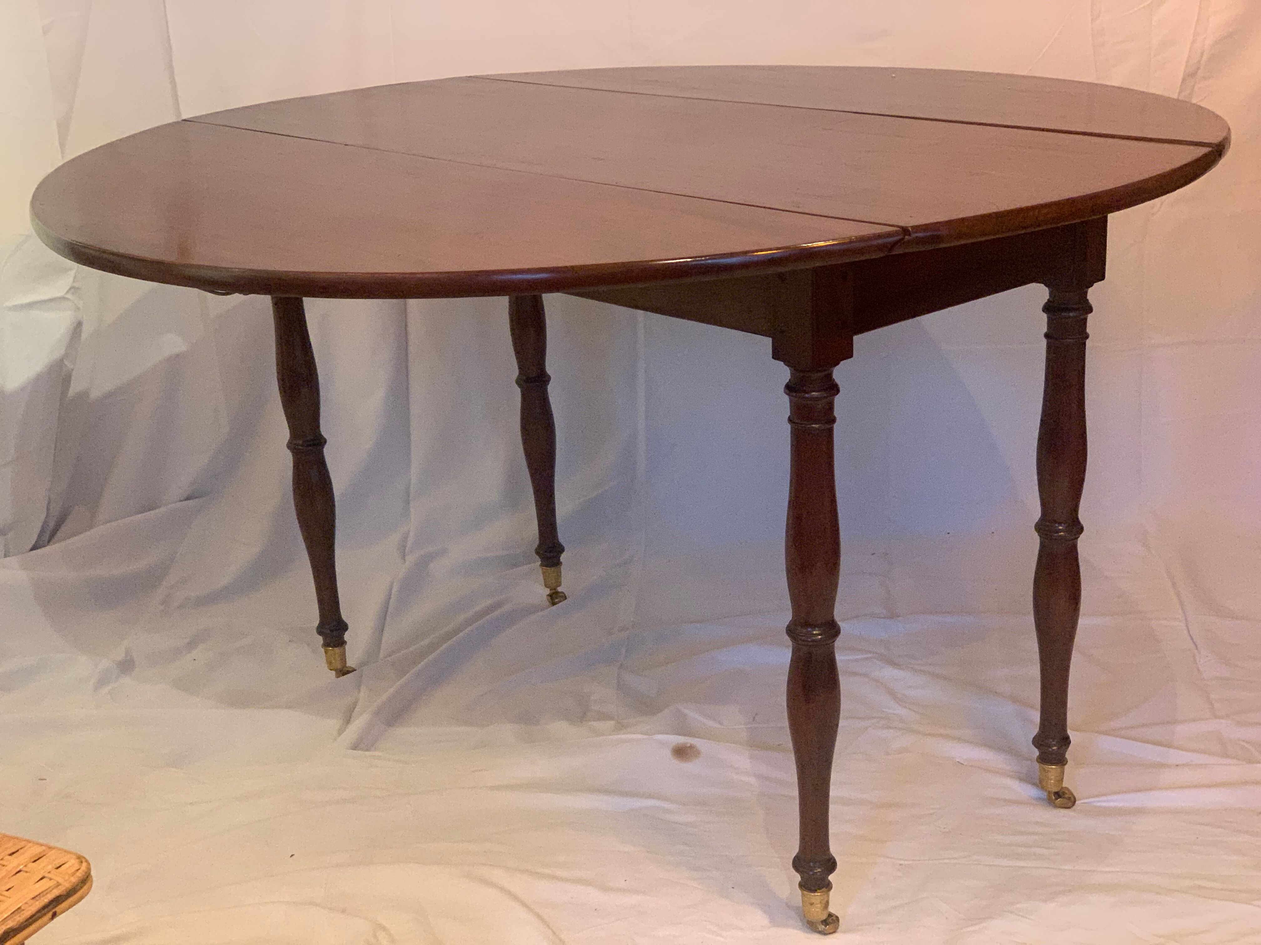 Table ronde acajou