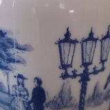 Glass jar