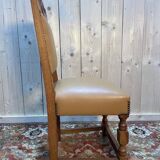 Suite de 8 chaises style Louis XIII - Haute époque en cuir