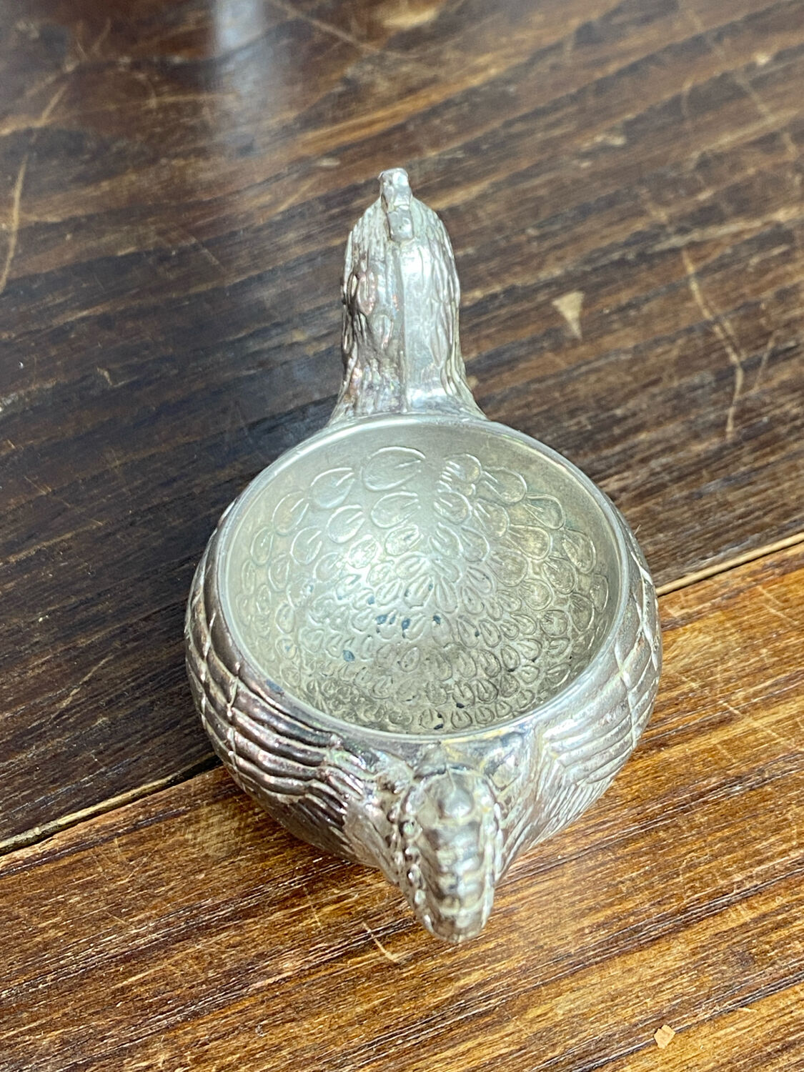 Mayell Queen Anne silver-plated egg cup