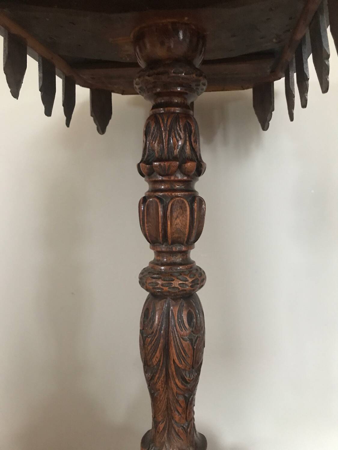 Very beautiful neo-Gothic bench