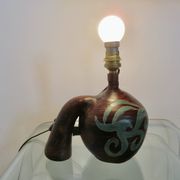 Belle lampe en céramique signée datant des années 50 ou 60
