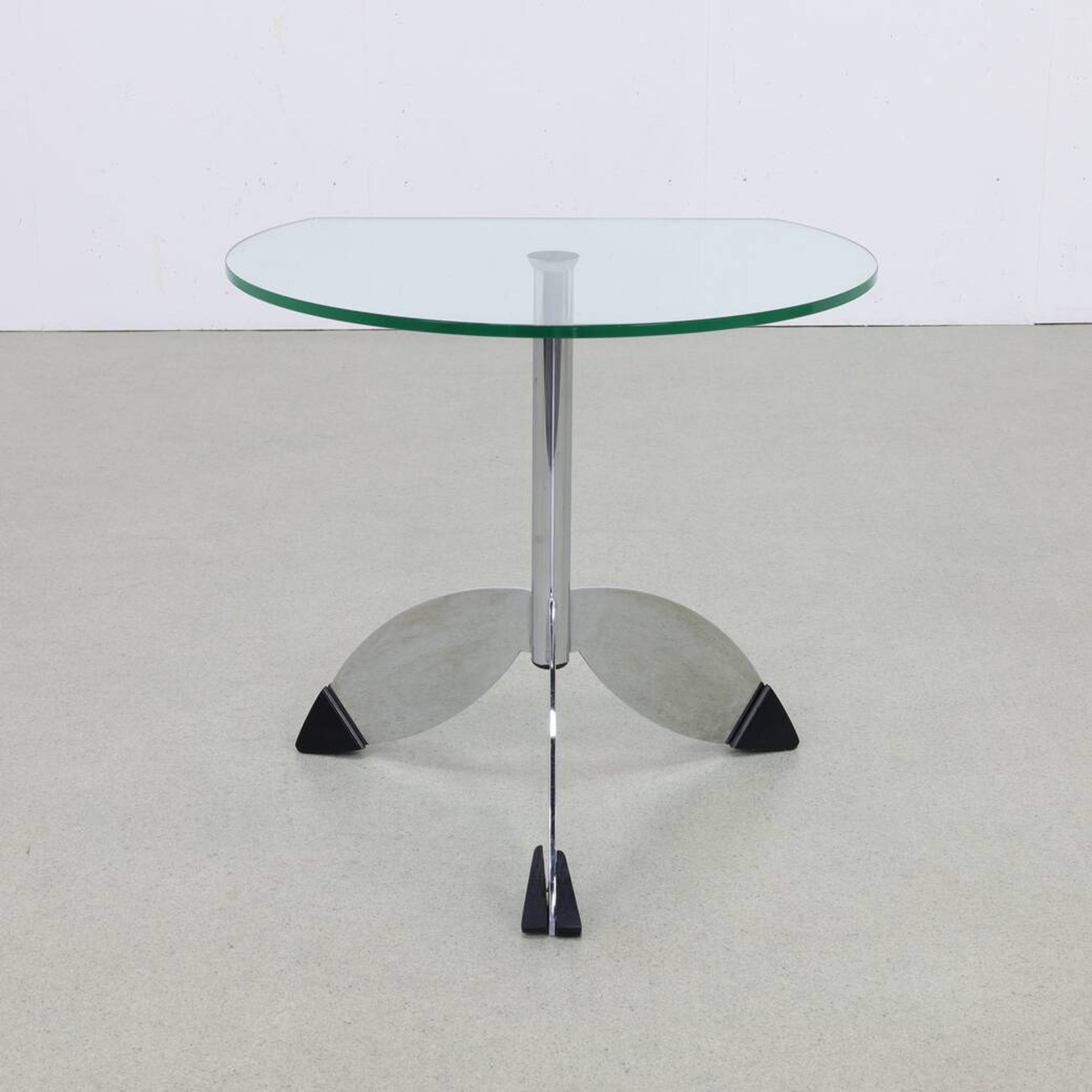 Postmodern side table in metal & glass, 1980s