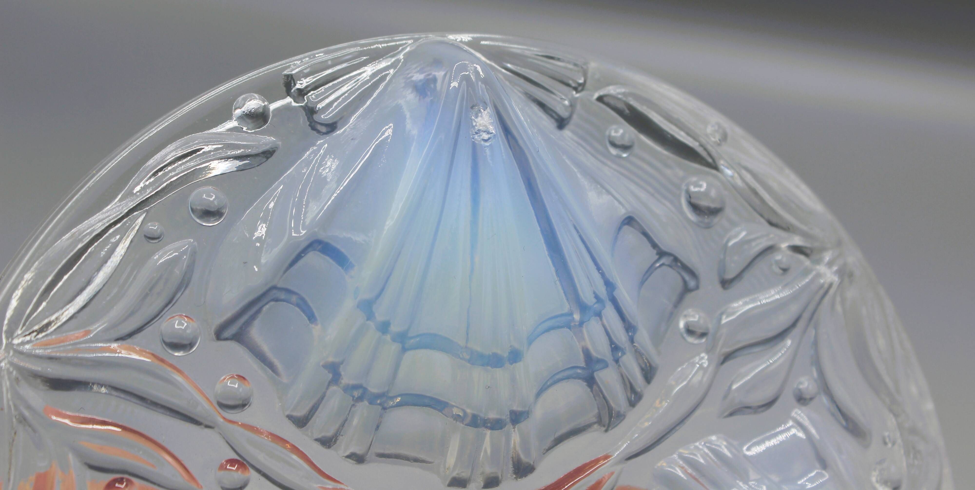 Carafe base bottle opalescent glass verlys sabino lalique #1