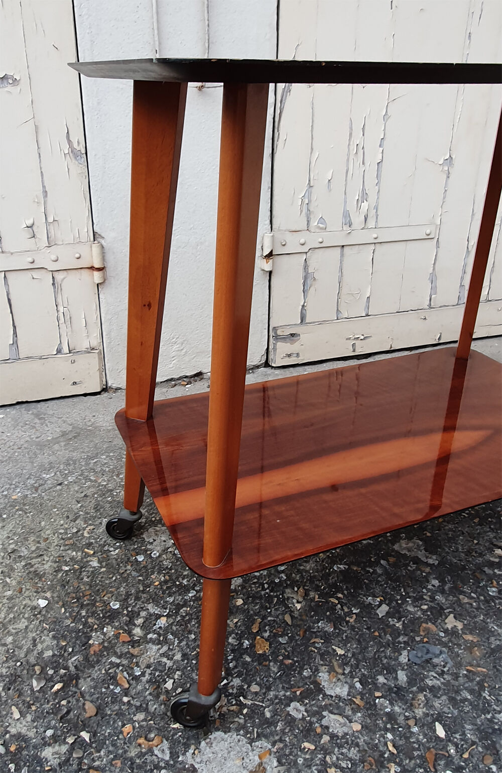 Desserte, TV table, varnished wood, from the 1950s