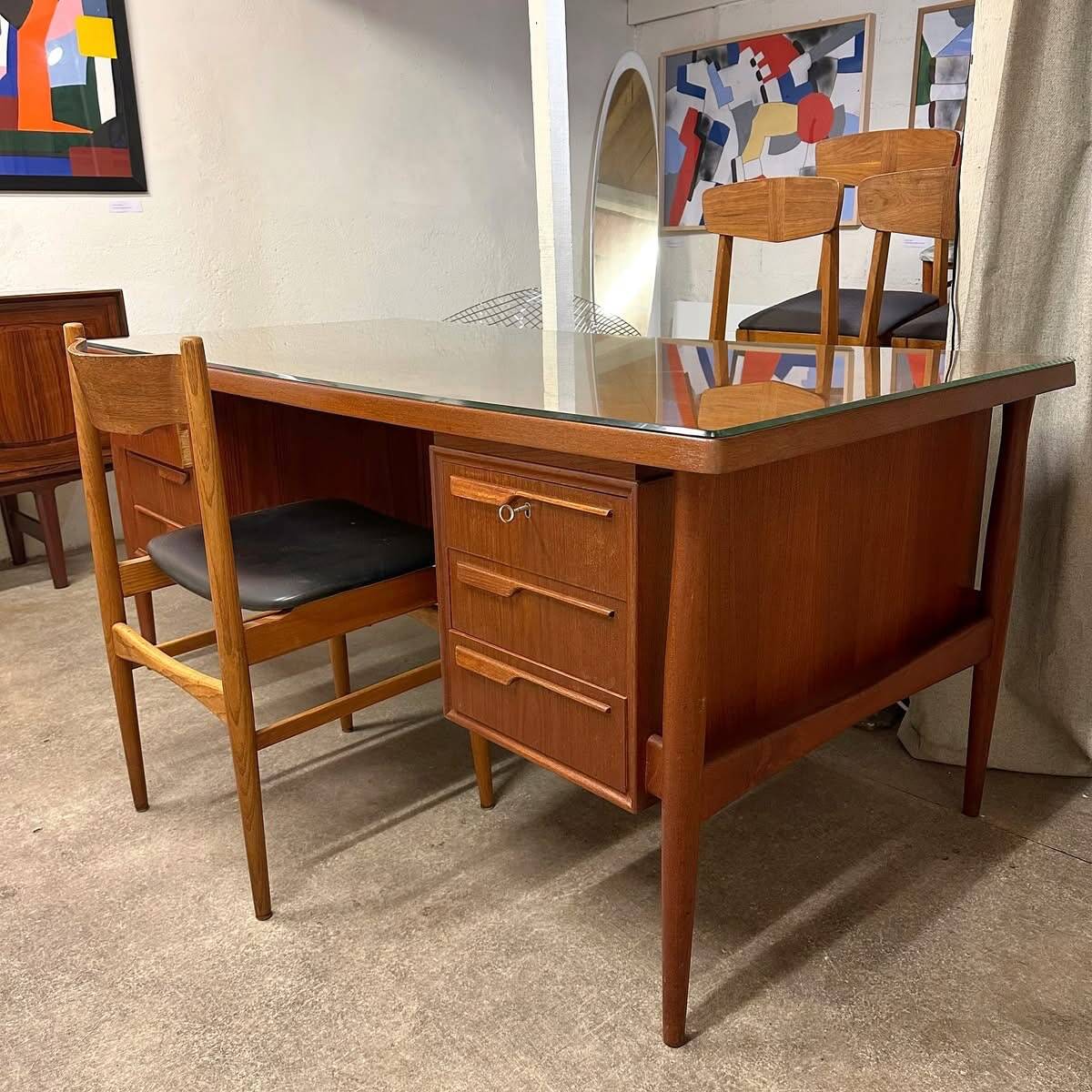Danish double-sided desk in teak, 1960.